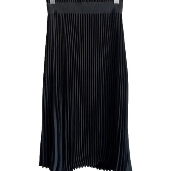 Aritzia Babaton 'Westin' Pleated Midi Skirt - Picture 3 of 10